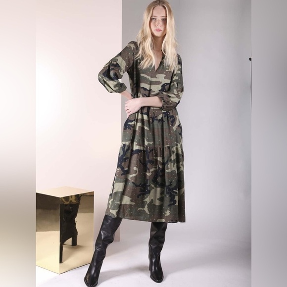 Vilagallo CAMOUFLAGE Dress Size 8 - Picture 1 of 7